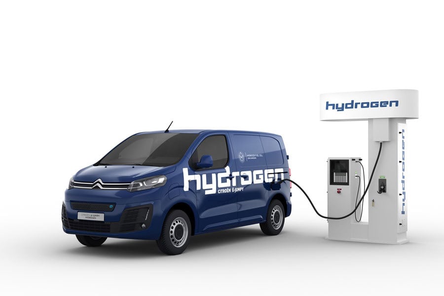 Nueva-furgoneta-pila-combustible-Citroen-e-Jumpy-Hydrogen_cargando
