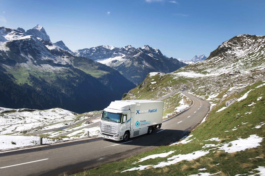 Camion-hidrogeno-Hyundai-XCIENT-Fuel-Cell_supera-millon-kilometros-Suiza_2