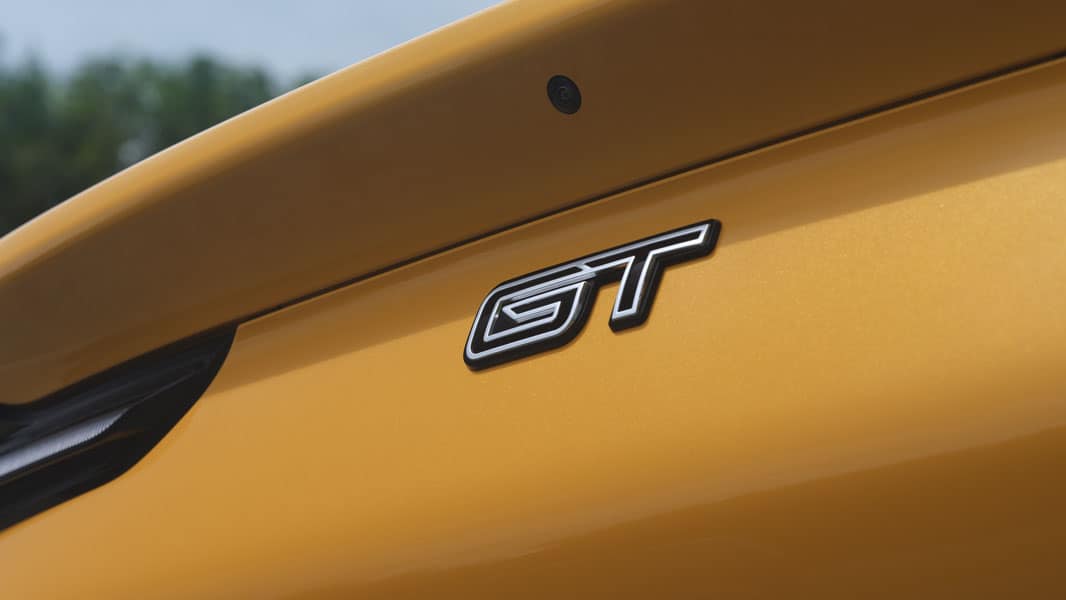 Ford_Mustang-Mach-E-GT_insignia