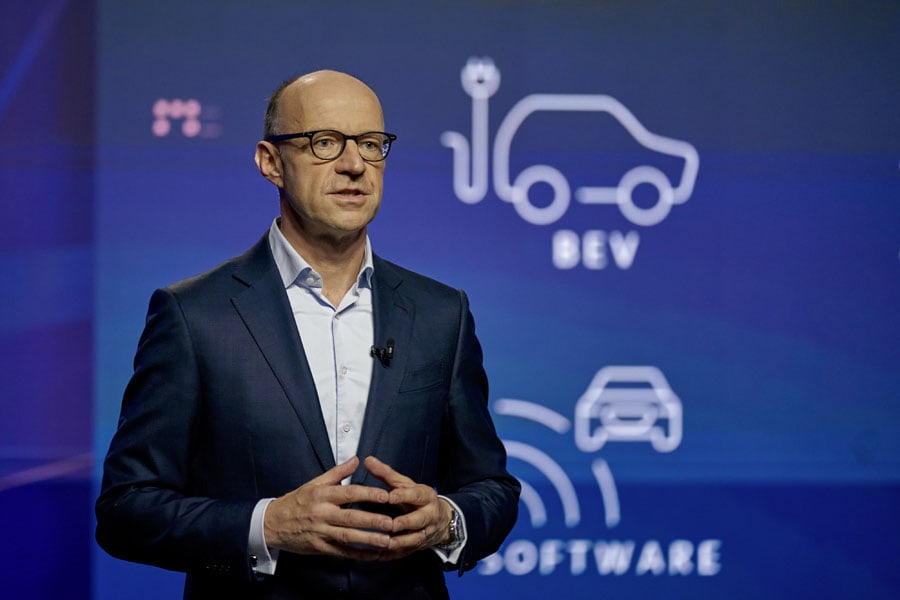 Estrategia-NEW-AUTO-Grupo-Volkswagen_Arno-Antlitz