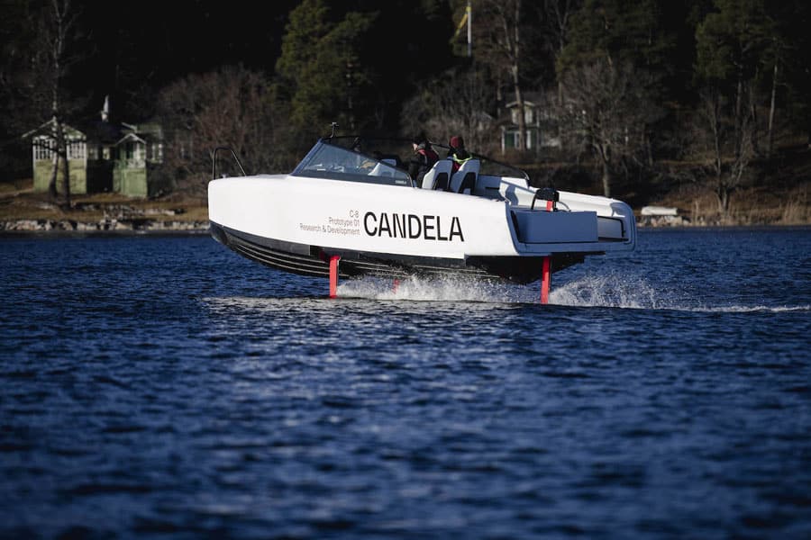 Candela-C-8-primera-prueba-inaugural-agua_3