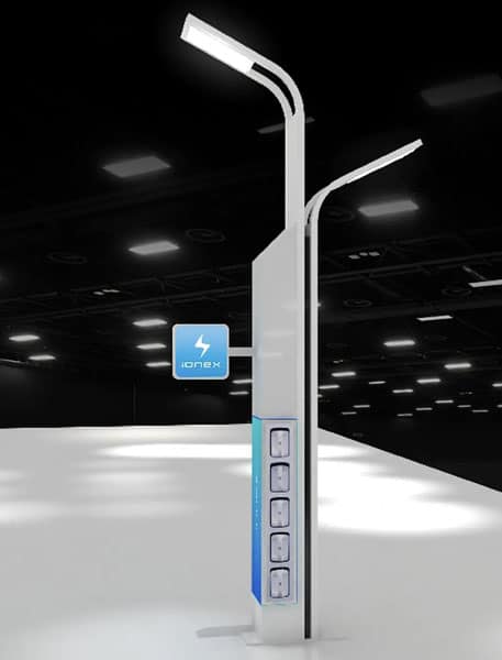 KYMCO-Ionex-Smart-Streetlights_farola-inteligente