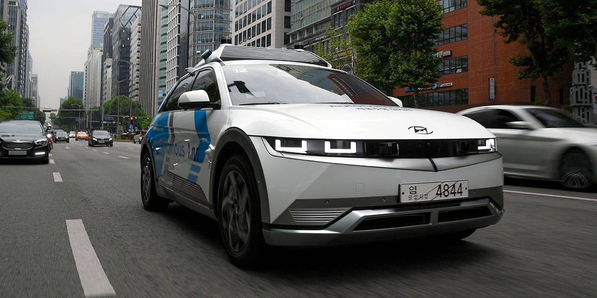 Hyundai-IONIQ-5-RoboRide_Seul_carretera