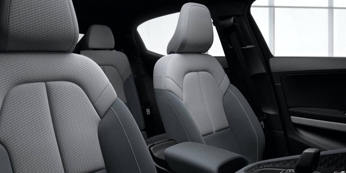 Polestar-2_interior