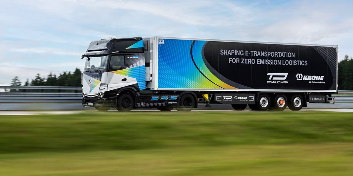 Mercedes-Benz-eActros-LongHaul_carretera