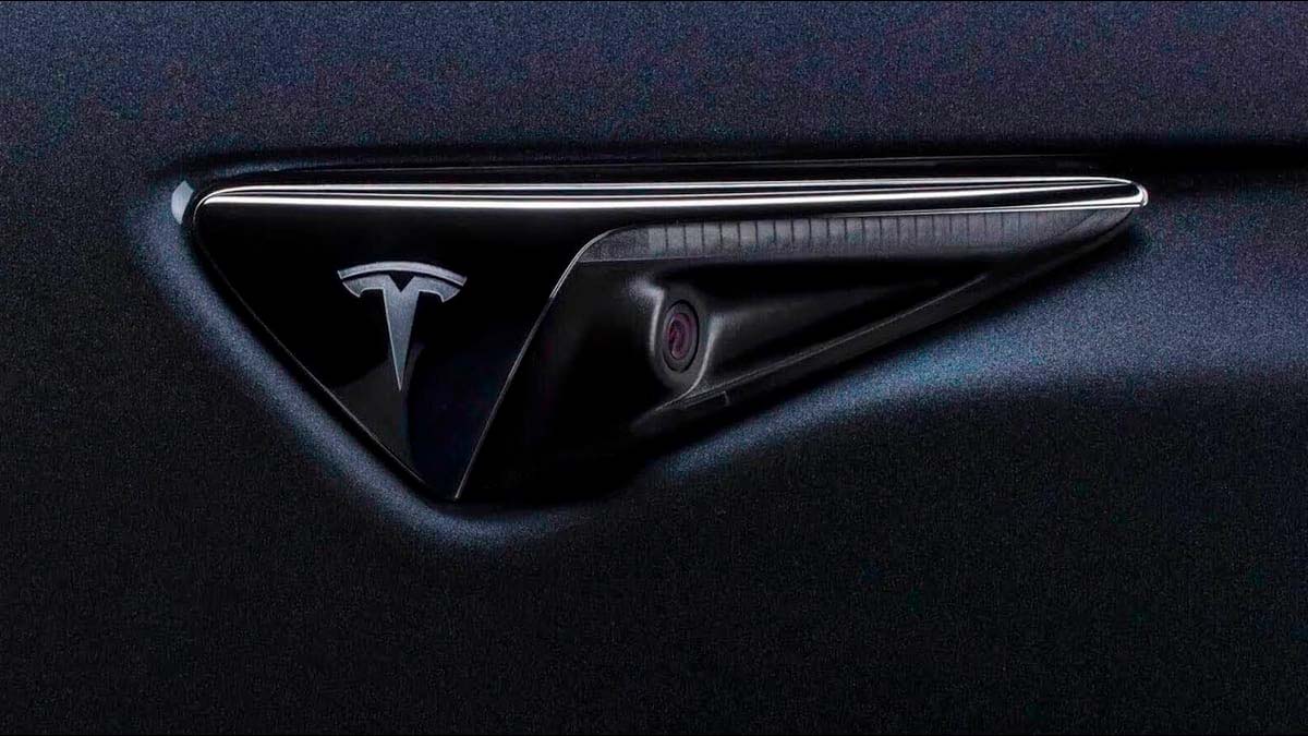 Tesla afronta una reclamación colectiva en Europa por el FSD de sus coches con Hardware 3