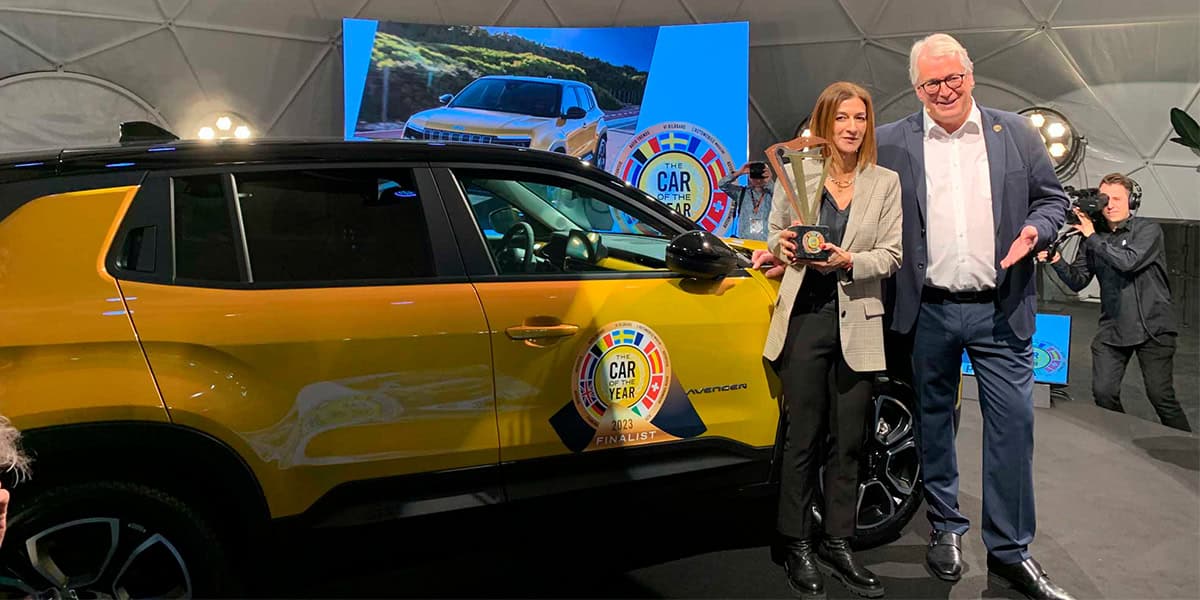 Jeep-Avenger-galardon-Car-of-the-Year-2023