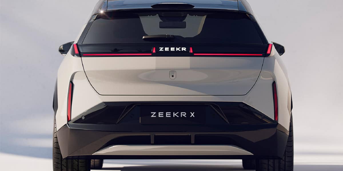 Zeekr-X_trasera