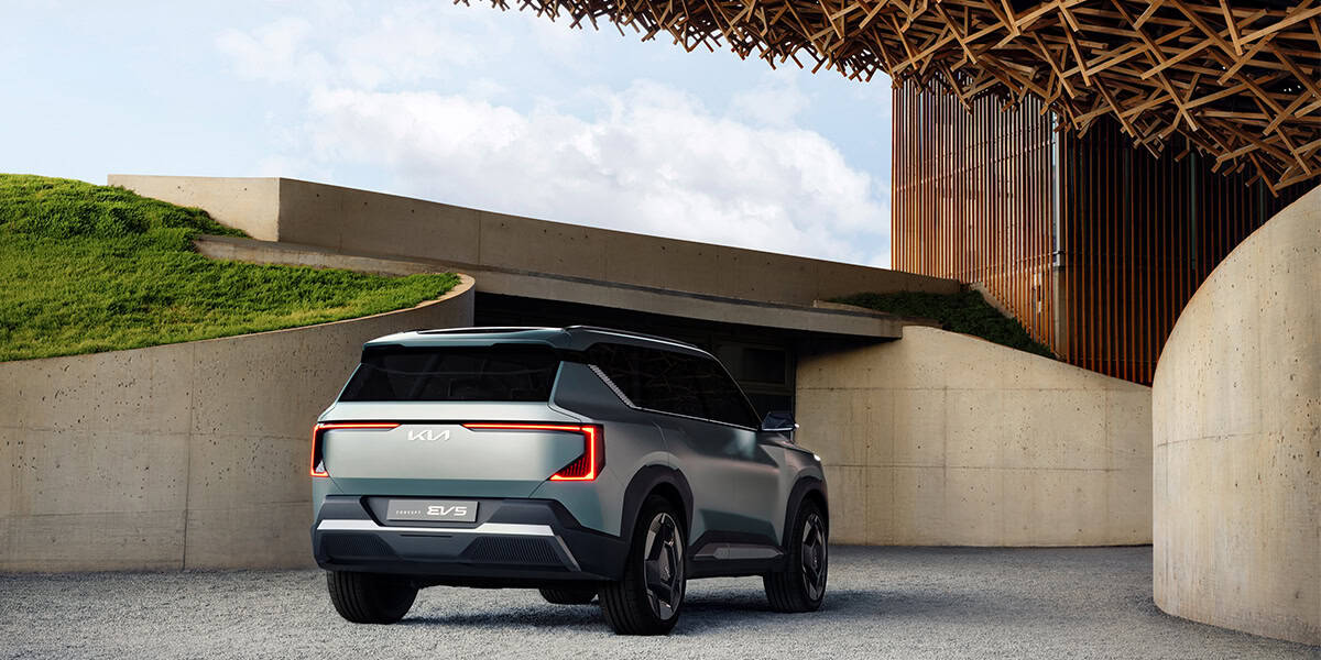 KIA-Concept-EV5_trasera