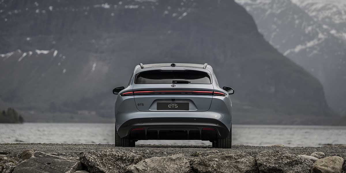 NIO-ET5-Touring_trasera