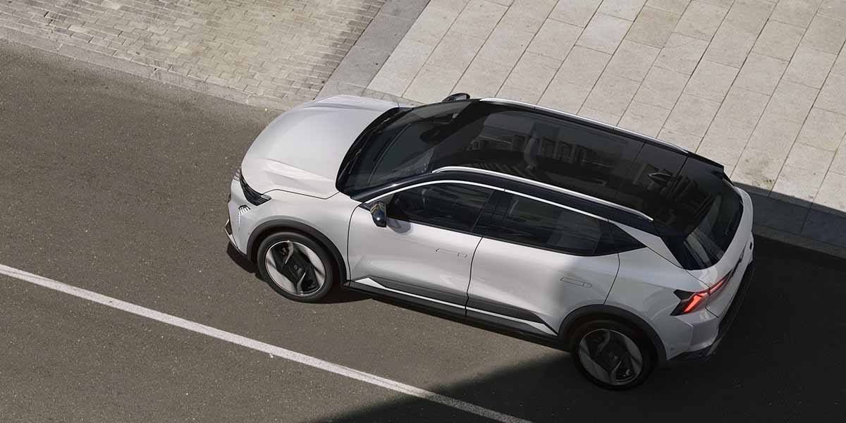 Renault-Scenic-E-Tech_arriba