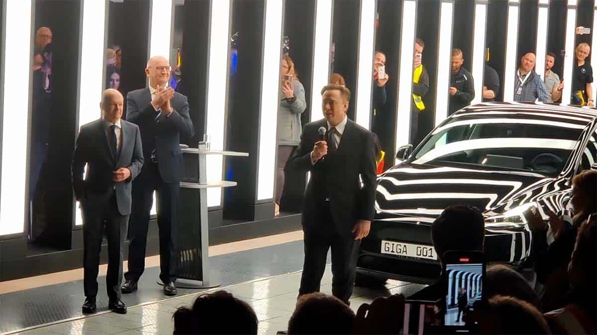 Elon Musk en la Giga Berlin (Alemania)