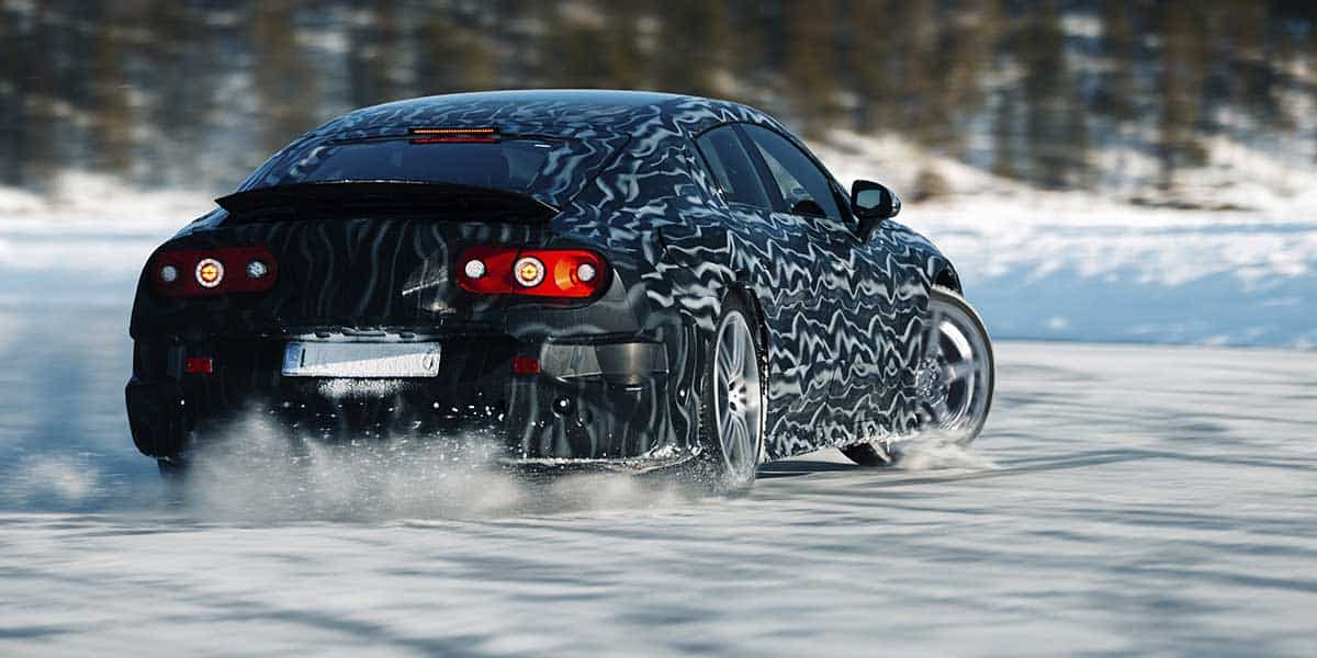 Mercedes-AMG-pruebas-invernales-plataforma-AMG_EA_trasera