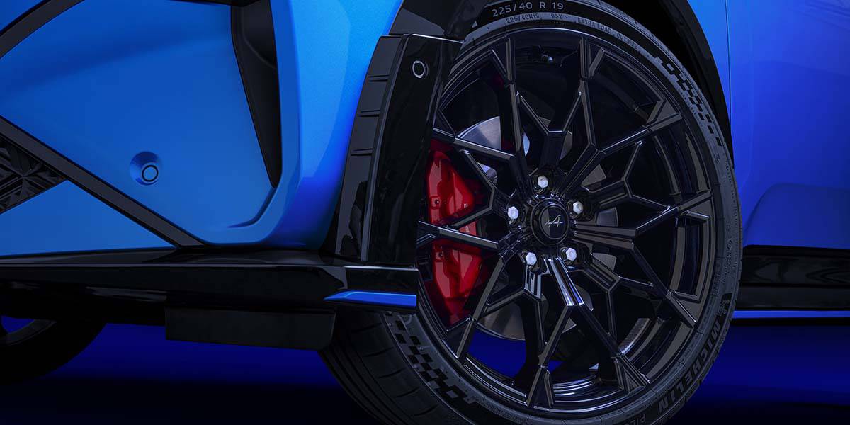 Alpine-A290_llantas