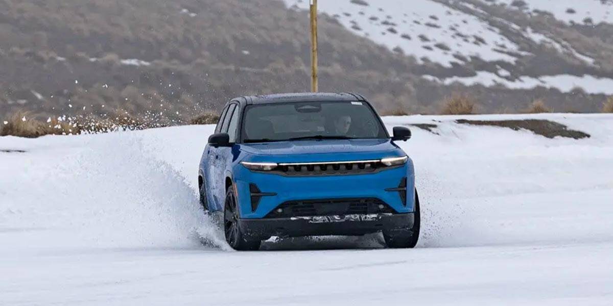 Jeep-Wagoneer-S_pruebas-invernales
