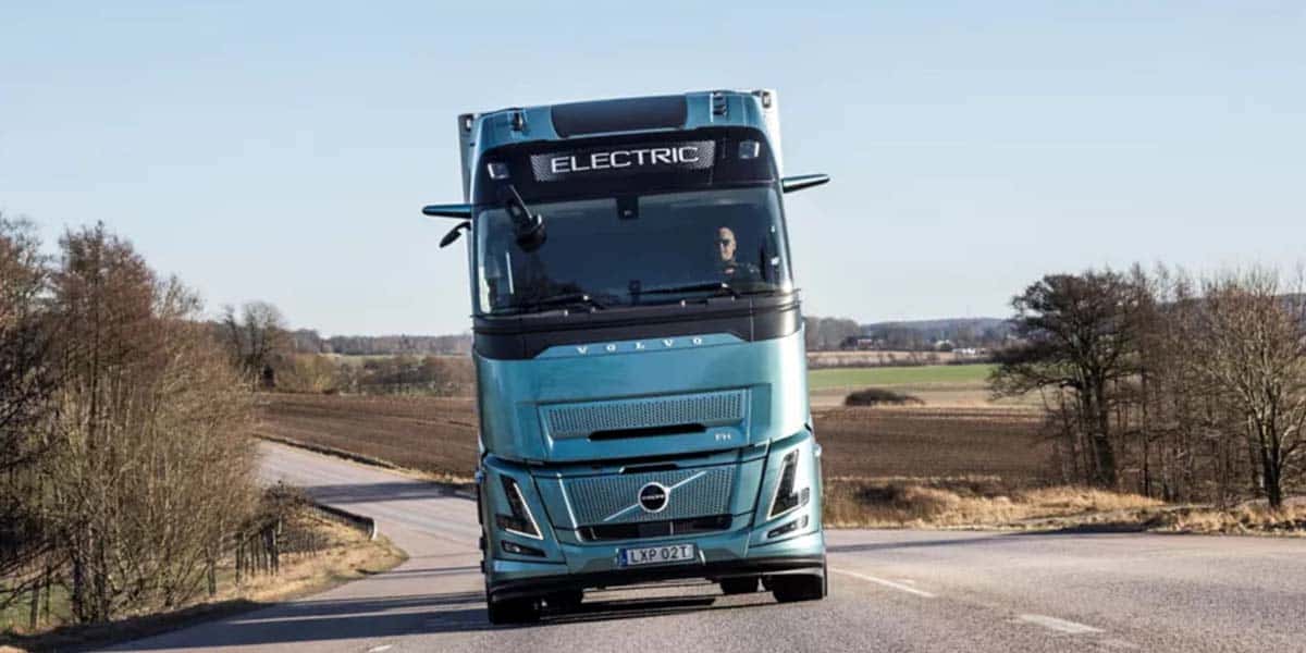 Volvo-FH-Electric_carretera