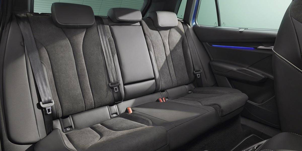 Skoda-Elroq-interior-plazas-traseras