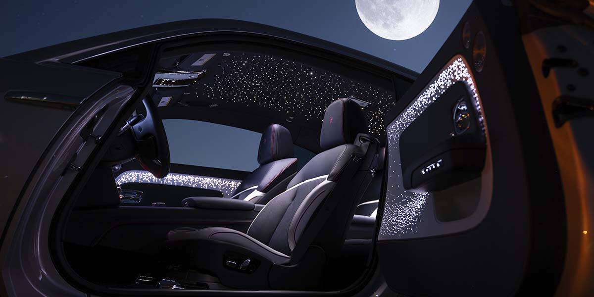 Rolls-Royce-Spectre-Lunaflair_interior
