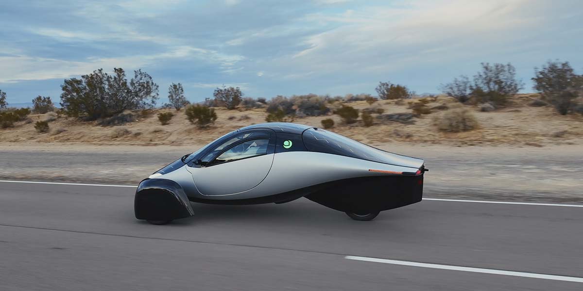 Aptera-primera-ronda-pruebas-desierto-Mojave