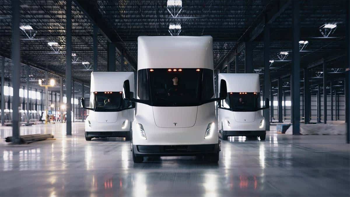 Tesla Semi en la nueva fábrica