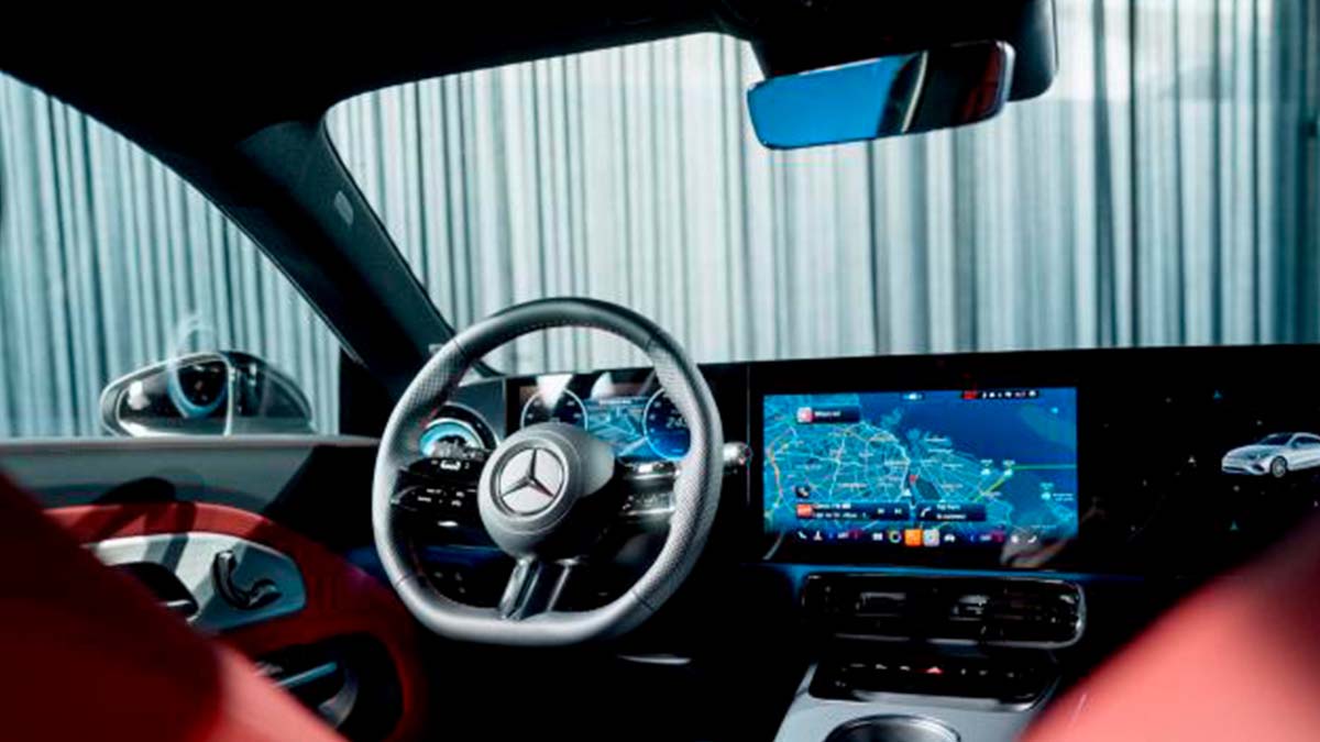 Mercedes-Benz-CLA-Shootin-Brake_interior