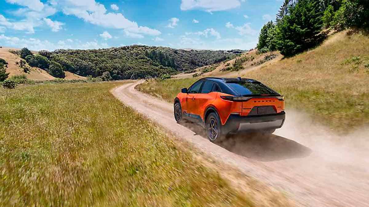 Subaru-Uncharted-2026_trasera
