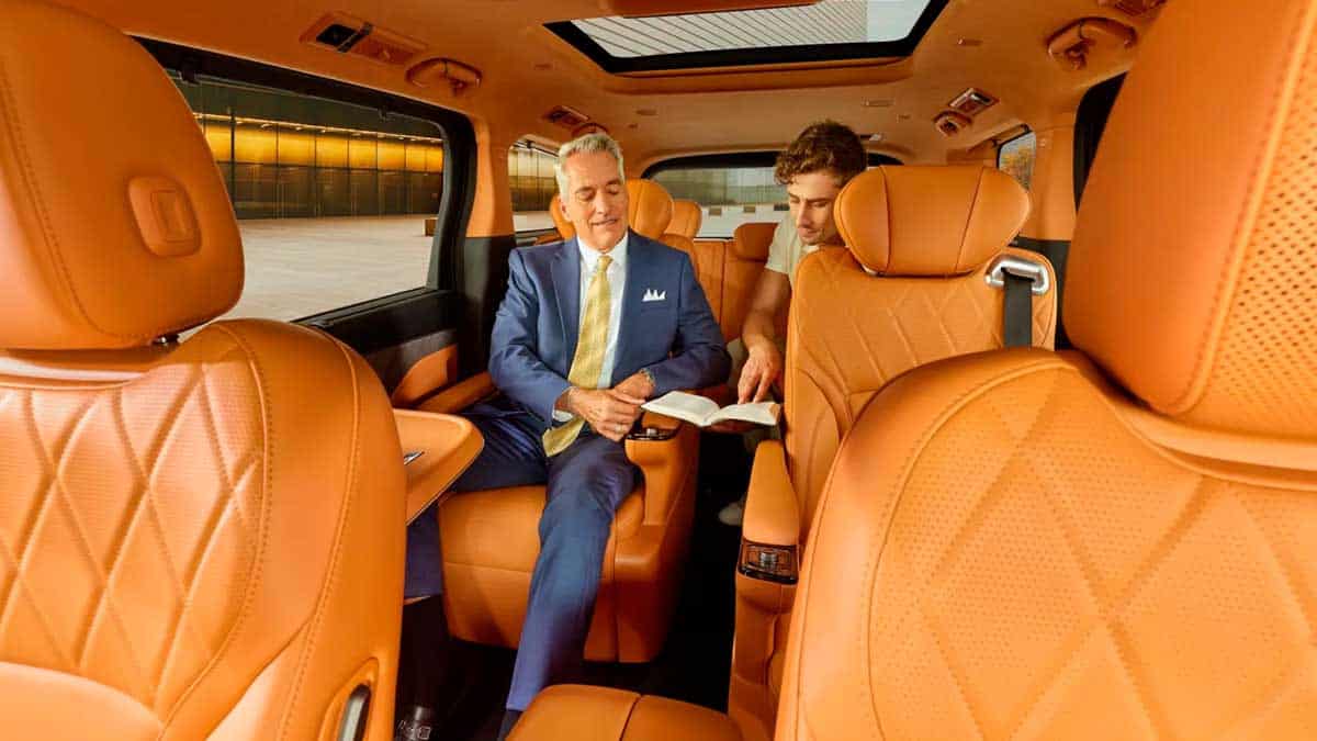 Furgoneta-electrica-Faraday-Future-FX-Super-One_interior-
