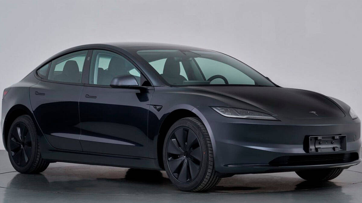 Tesla_Model_3+