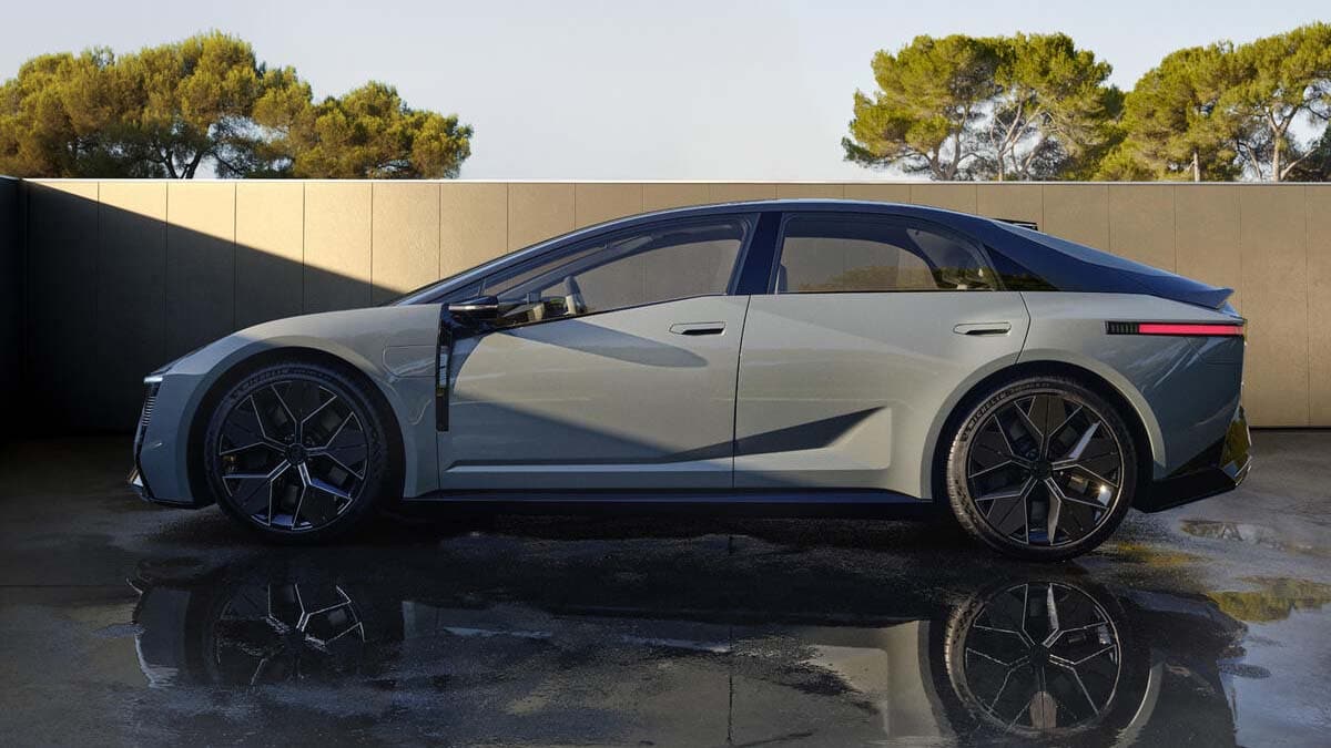 Vista lateral del Toyota Corolla Concept