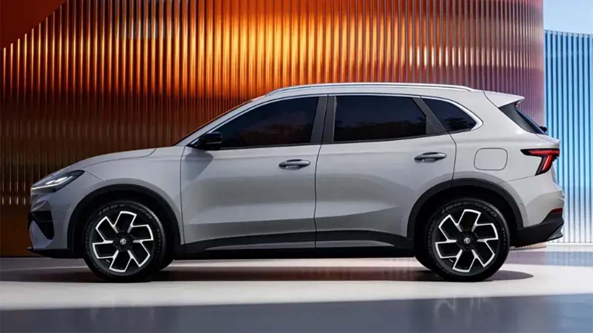 Imagen del MG 4X, SUV eléctrico con batería semi-sólida innovadora.