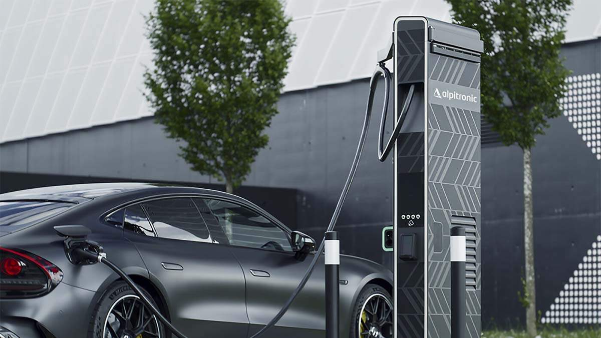 Alpitronic lanza un cargador CCS de 1 MW para coches eléctricos