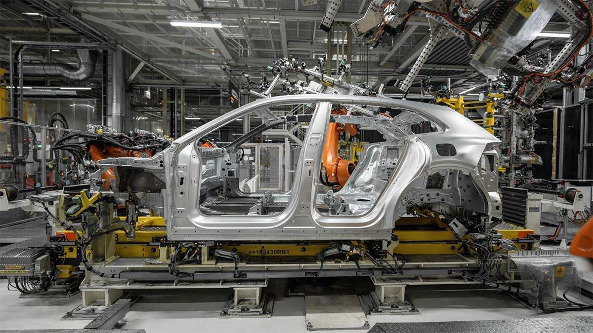 linea-produccion-porsche-cayenne