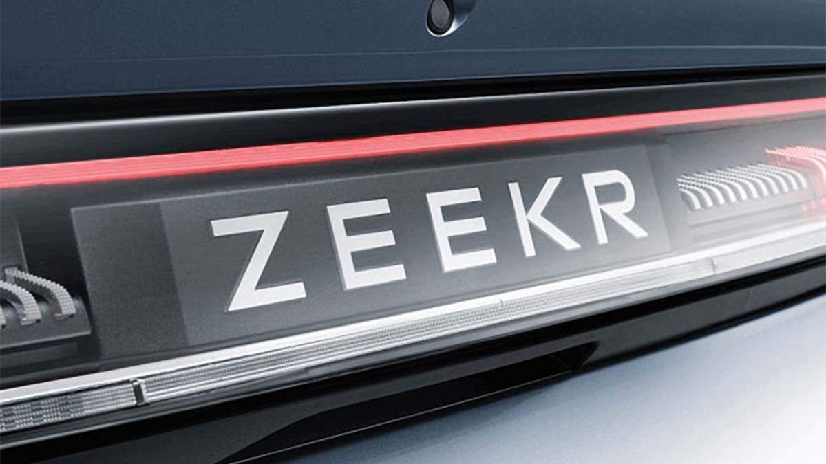 Vista trasera de un coche de Zeekr
