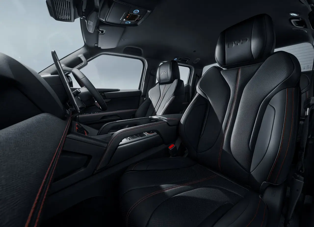 Interior BYD SHARK