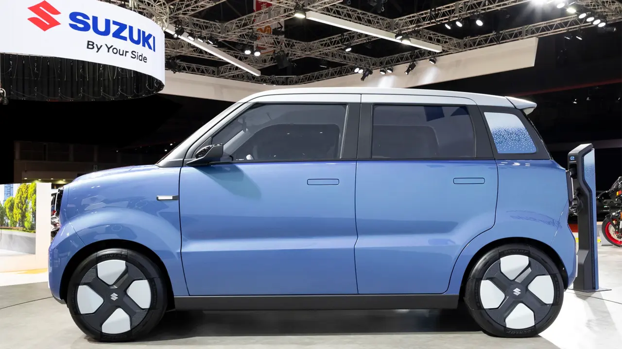 Suzuki Vision e-Sky - vista lateral