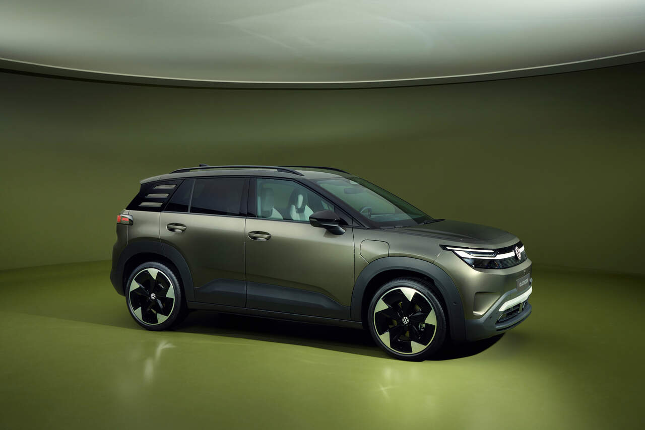 Volkswagen ID. Cross de color verde