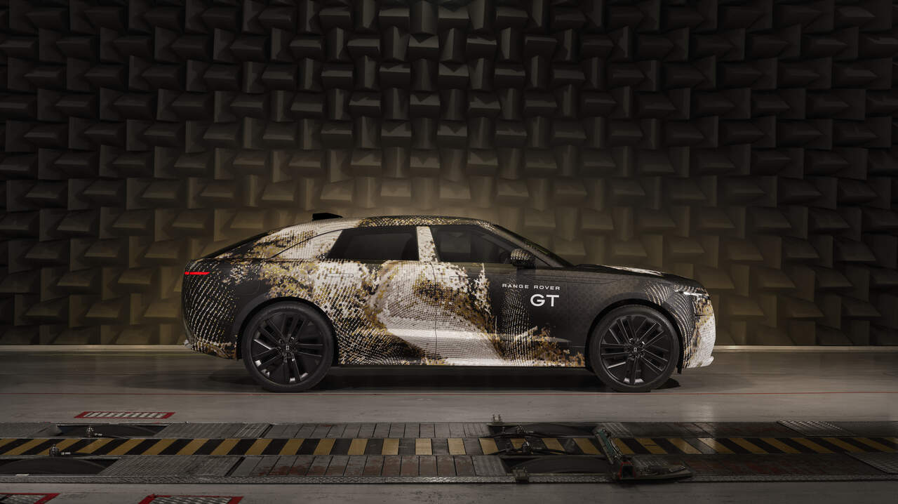 Ranger Rover GT - vista lateral del prototipo camuflado