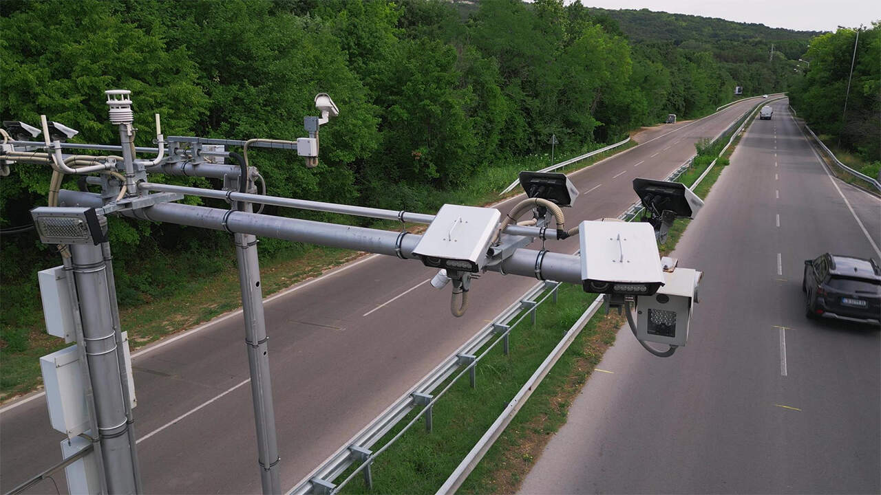 Todos los radares de la DGT de la autovía A2 en 2026: ubicación y cuáles son los que más multan
