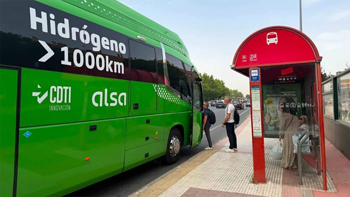 El autobús de hidrógeno en pruebas en Madrid ofrece 1.000 km de autonomía