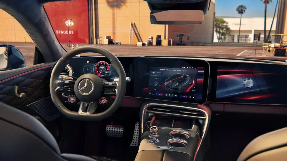 Mercedes-AMG-GT-53-coupe-interior