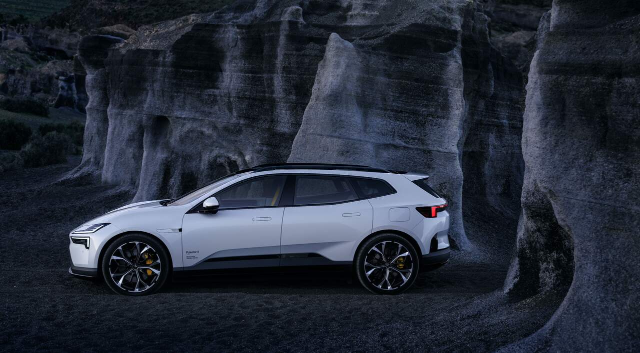 Polestar 4 SUV - Vista lateral
