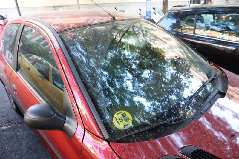 Etiqueta B coche twingo 